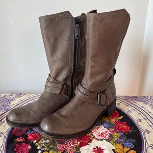 NWOT Timberland Boot Sz 9